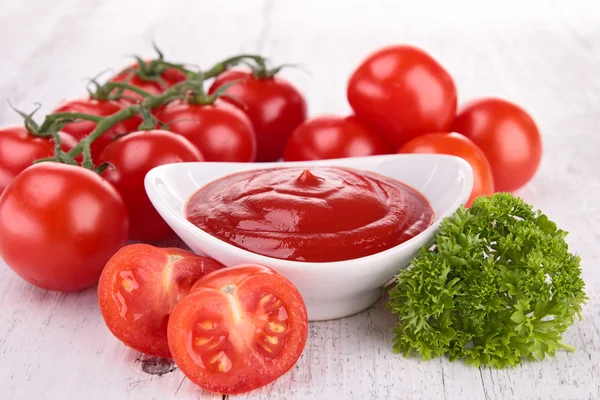 Molho de tomate, gaspacho, ketchup — Fotografia de Stock