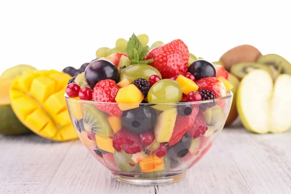 Fresh fruits salad in bowl — Stock Photo, Image