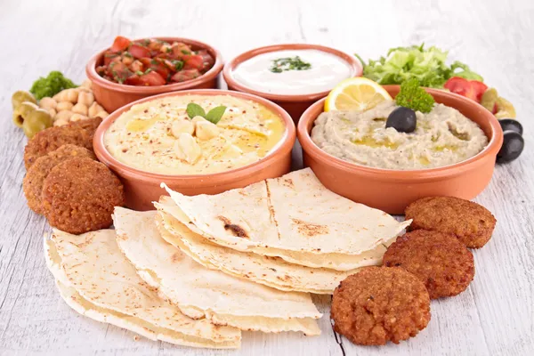 Oriental gıda, mezze muhtelif