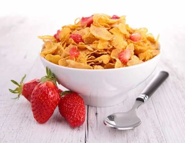 Cornflakes and strawberry — Stock Photo, Image