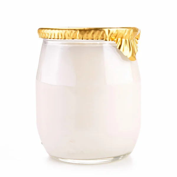 Geïsoleerde yoghurt — Stockfoto