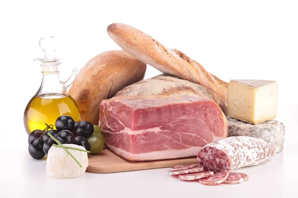 Composição com carne, queijo e pão — Fotografia de Stock