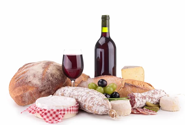 Rotwein mit Käse und Wurst — Stockfoto