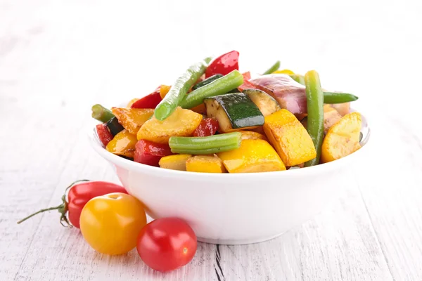 Assiette de légumes grillés — Photo