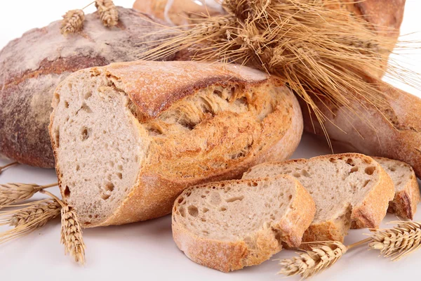 Bread and wheat — Stock Photo, Image