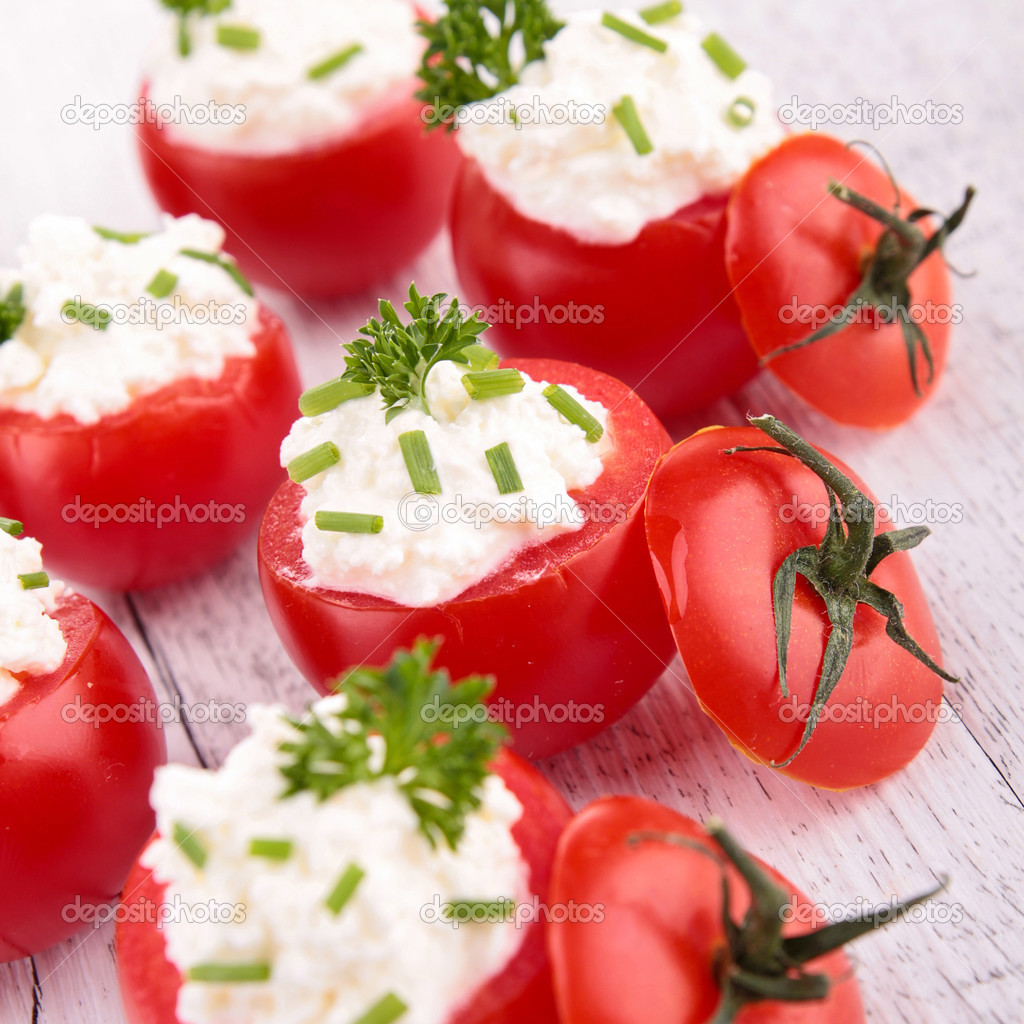 Peynirli Domates Dolması Peynirli Domates Dolması