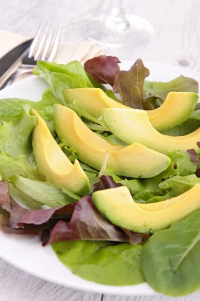 Salada de abacate — Fotografia de Stock