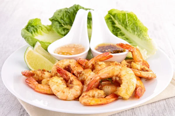 Fried shrimp with curry — Stock Photo, Image