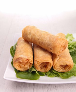Kızarmış börek.
