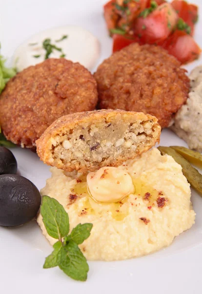 Hummus and falafel — Stock Photo, Image