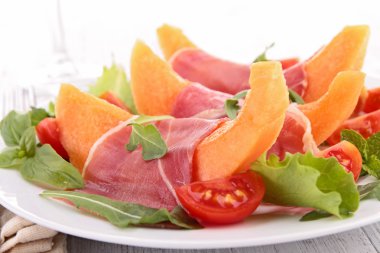 kavun, prosciutto vişneli domates