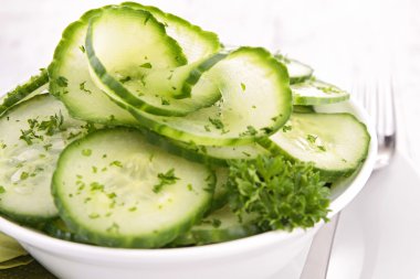 salatalık salatası