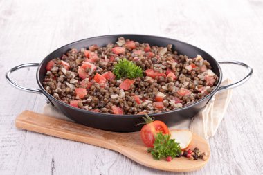Mercimek salatası