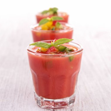 soğuk gazpacho çorbası