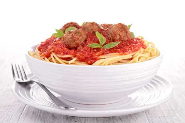 Esparguete, almôndegas e molho de tomate — Fotografia de Stock