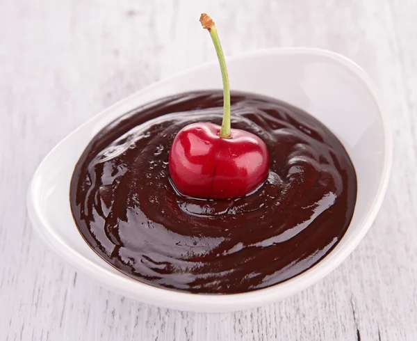 Salsa di ciliegie e cioccolato — Foto Stock