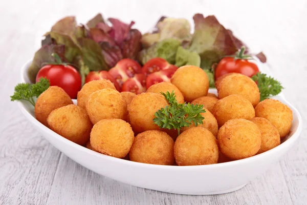 Fried potato ball with salad — Stock Photo, Image
