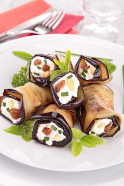 Peynirli rulo patlıcan