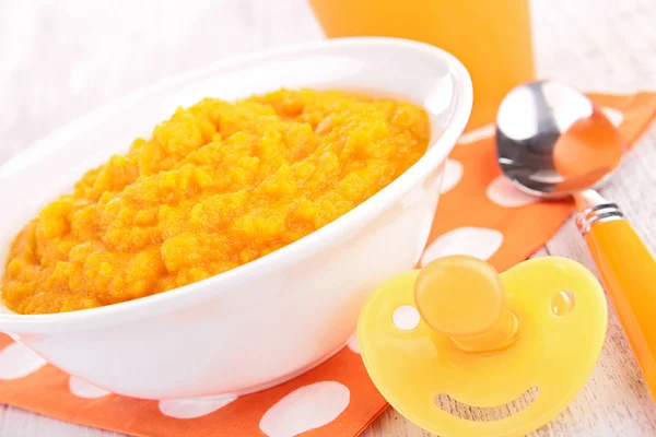 Comida para bebés, puré de zanahoria — Foto de Stock