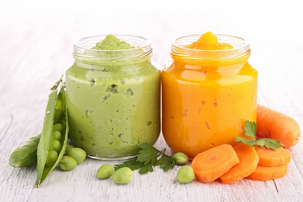 Purée de pois et carottes — Photo