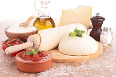 Madde ile hamur pizza