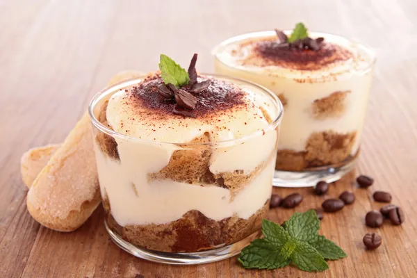 tiramisu bardak