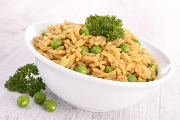 Miska ryżu i groch — Zdjęcie stockowe