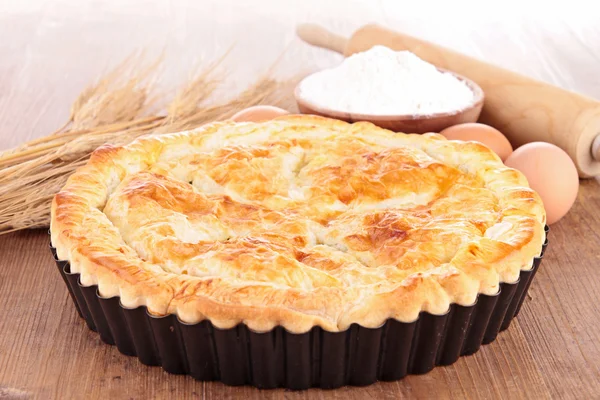 Pastel de carne e ingrediente — Foto de Stock