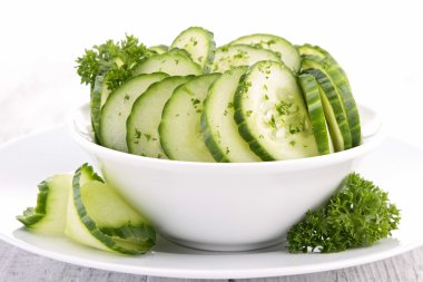 salatalık salatası