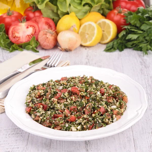 Libański tabbouleh — Zdjęcie stockowe