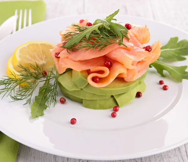 Avocado and smoked salmon — Stock Photo, Image