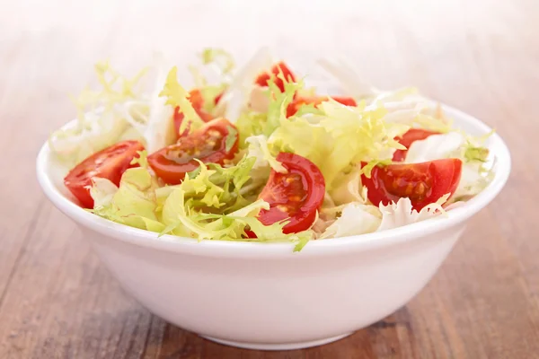 Lettuce and tomato — Stock Photo, Image