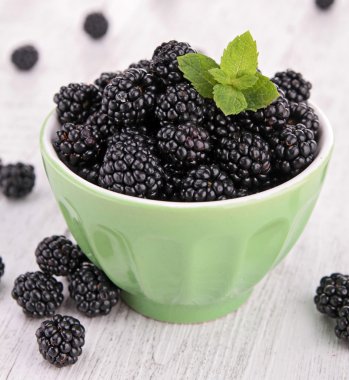 böğürtlen meyve Bowl