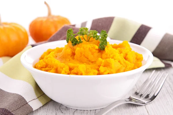 Bowl of pumpkin puree — Stock Photo, Image