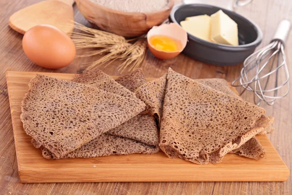 Buckwheat crepe with ingredient — Stock Photo, Image