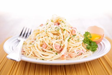 makarna carbonara
