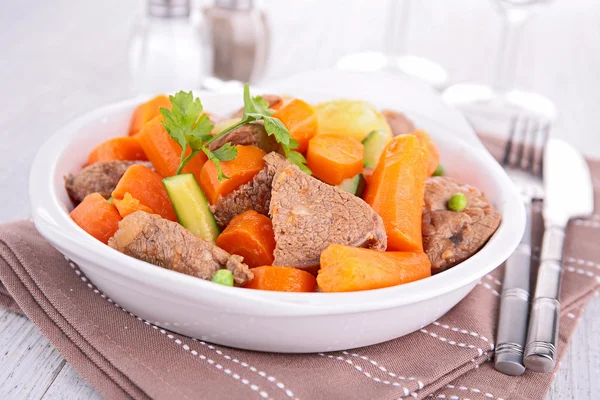 Estofado de carne y verduras — Foto de Stock