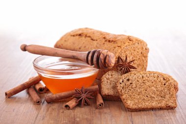 zencefilli kek ve bal