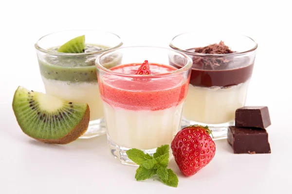 Panna cotta isoliert — Stockfoto