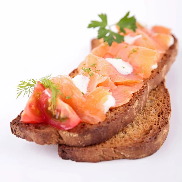 Bread and salmon — Stock Photo, Image