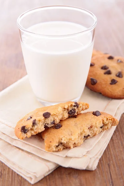 Cookie and milk — Stock Photo, Image