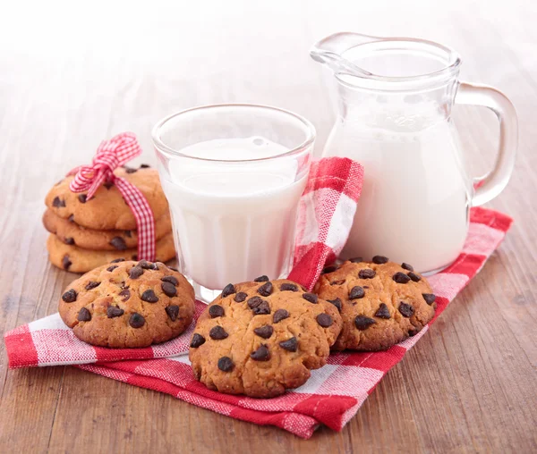 Sütik és tej — Stock Fotó