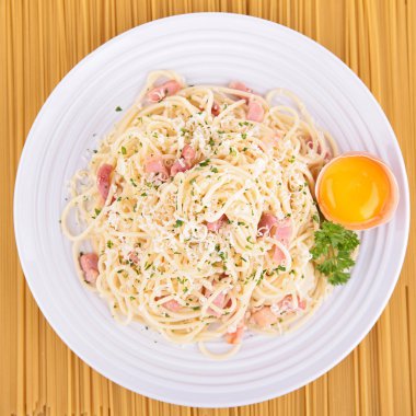 Carbonara makarna