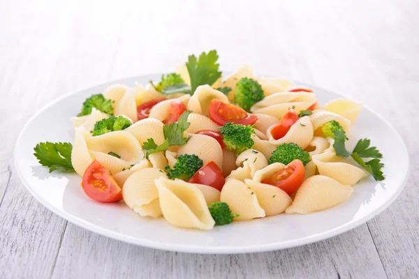 Pasta and vegetables — Stock Photo, Image