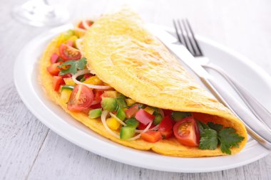 sebze ile dolu omlet