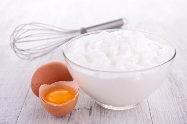 yumurta akı