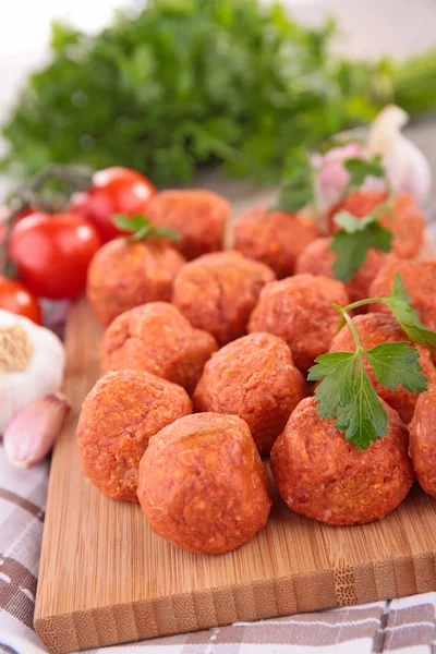 Raw meatballs — Stock Photo, Image
