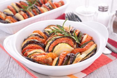 Kızarmış sebzeler