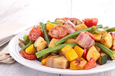 Kızarmış sebzeler