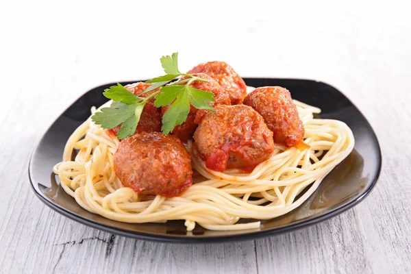 Спагетті і фрикадельки — стокове фото
